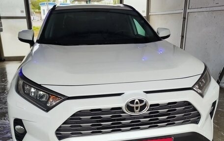 Toyota RAV4, 2019 год, 3 199 998 рублей, 1 фотография