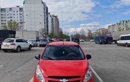 Chevrolet Spark III, 2011 год, 420 000 рублей, 3 фотография