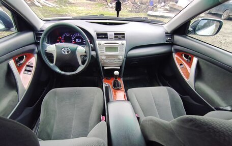 Toyota Camry, 2011 год, 1 200 000 рублей, 9 фотография