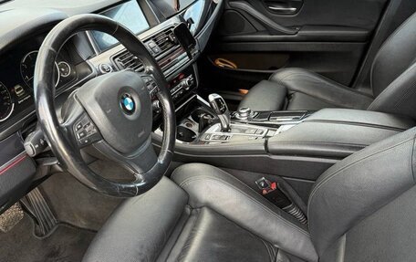 BMW 5 серия, 2016 год, 2 000 000 рублей, 13 фотография