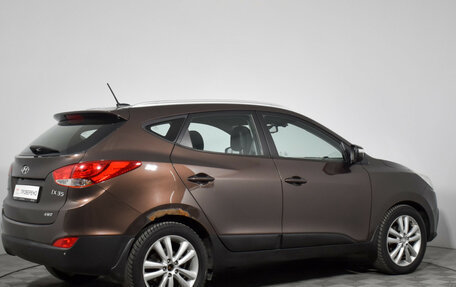 Hyundai ix35 I рестайлинг, 2010 год, 999 000 рублей, 5 фотография