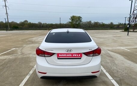 Hyundai Elantra V, 2014 год, 1 000 000 рублей, 4 фотография