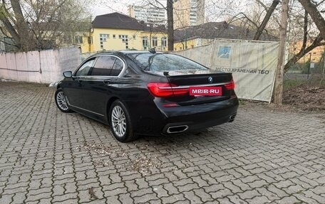 BMW 7 серия, 2017 год, 3 900 000 рублей, 2 фотография