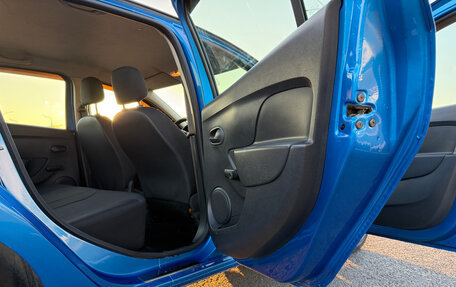 Renault Logan II, 2014 год, 700 000 рублей, 6 фотография