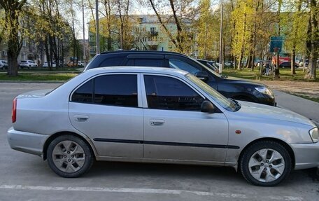 Hyundai Accent II, 2004 год, 300 000 рублей, 4 фотография