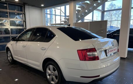 Skoda Octavia, 2018 год, 1 690 000 рублей, 5 фотография