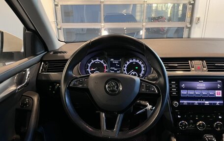 Skoda Octavia, 2018 год, 1 690 000 рублей, 10 фотография