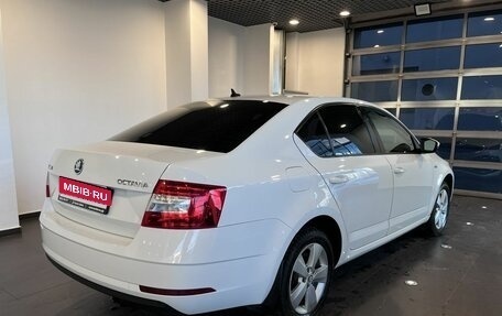 Skoda Octavia, 2018 год, 1 690 000 рублей, 3 фотография