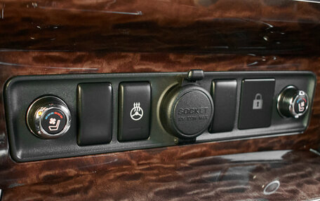 Nissan Patrol, 2012 год, 2 300 000 рублей, 20 фотография