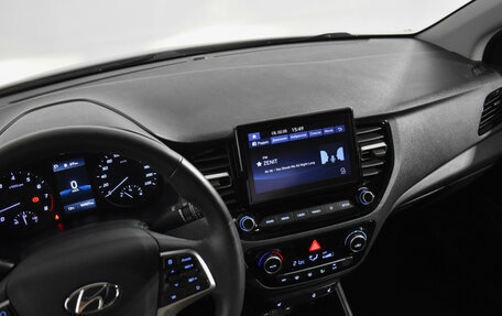 Hyundai Solaris II рестайлинг, 2022 год, 1 529 000 рублей, 14 фотография