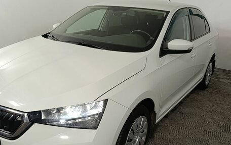 Skoda Rapid II, 2021 год, 1 600 000 рублей, 17 фотография