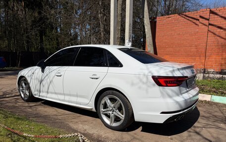 Audi A4, 2018 год, 2 500 000 рублей, 5 фотография