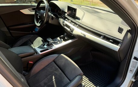 Audi A4, 2018 год, 2 500 000 рублей, 8 фотография