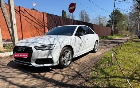 Audi A4, 2018 год, 2 500 000 рублей, 3 фотография