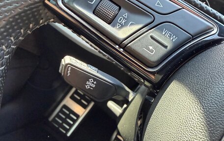 Audi A4, 2018 год, 2 500 000 рублей, 15 фотография