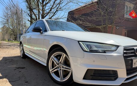 Audi A4, 2018 год, 2 500 000 рублей, 18 фотография