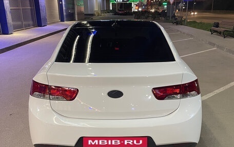 KIA Cerato III, 2011 год, 850 000 рублей, 2 фотография