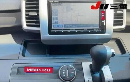 Honda Freed I, 2014 год, 750 000 рублей, 8 фотография