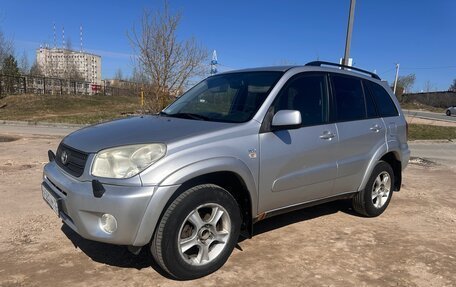 Toyota RAV4, 2004 год, 600 000 рублей, 4 фотография