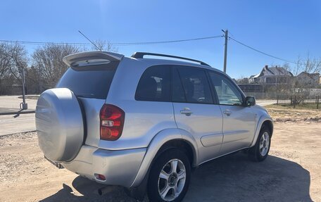 Toyota RAV4, 2004 год, 600 000 рублей, 9 фотография