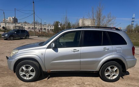 Toyota RAV4, 2004 год, 600 000 рублей, 7 фотография