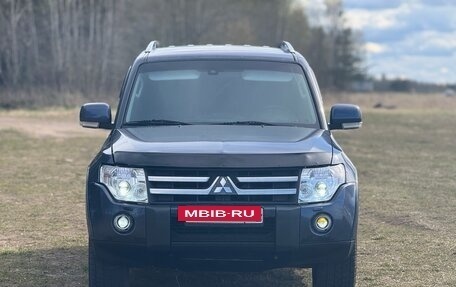 Mitsubishi Pajero IV, 2007 год, 1 300 000 рублей, 2 фотография