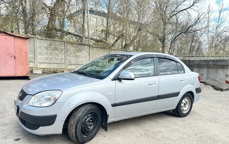 KIA Rio II, 2006 год, 330 000 рублей, 2 фотография