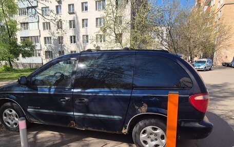 Dodge Caravan IV, 2001 год, 210 000 рублей, 3 фотография