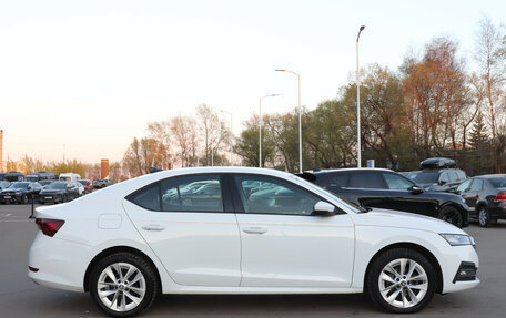 Skoda Octavia IV, 2020 год, 2 300 000 рублей, 4 фотография
