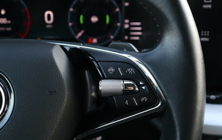 Skoda Octavia IV, 2020 год, 2 300 000 рублей, 19 фотография