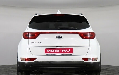KIA Sportage IV рестайлинг, 2018 год, 1 899 000 рублей, 6 фотография