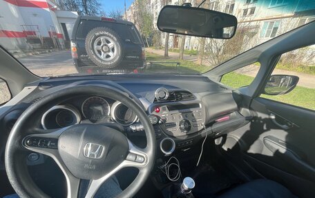 Honda Jazz II рестайлинг, 2009 год, 435 000 рублей, 13 фотография