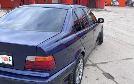 BMW 3 серия, 1993 год, 300 000 рублей, 5 фотография