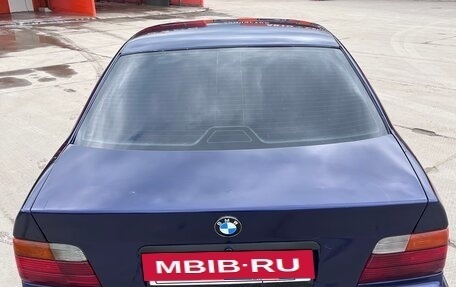 BMW 3 серия, 1993 год, 300 000 рублей, 7 фотография