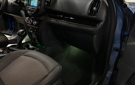 MINI Countryman II (F60), 2017 год, 1 935 000 рублей, 13 фотография