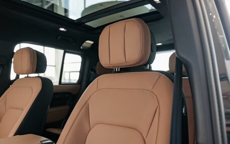 Land Rover Defender II, 2026 год, 18 390 000 рублей, 20 фотография