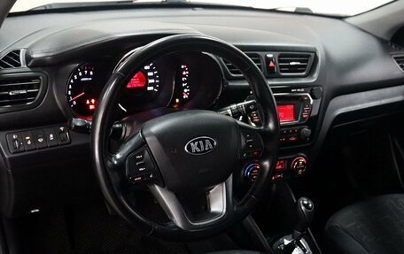 KIA Rio III рестайлинг, 2013 год, 949 000 рублей, 7 фотография