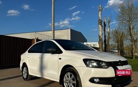 Volkswagen Polo VI (EU Market), 2011 год, 600 000 рублей, 2 фотография