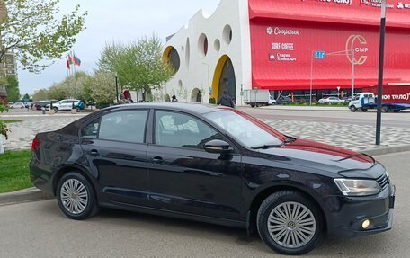 Volkswagen Jetta VI, 2011 год, 910 000 рублей, 6 фотография