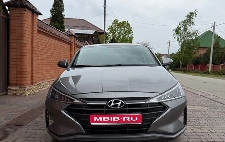 Hyundai Elantra, 2020 год, 1 900 000 рублей, 1 фотография