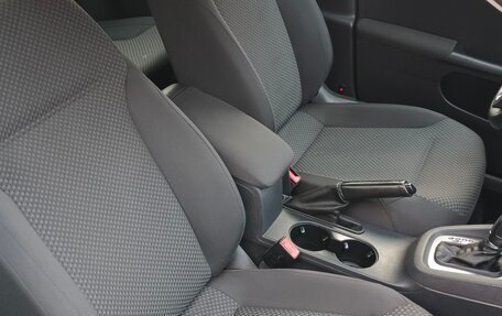 Volkswagen Jetta VI, 2011 год, 910 000 рублей, 28 фотография