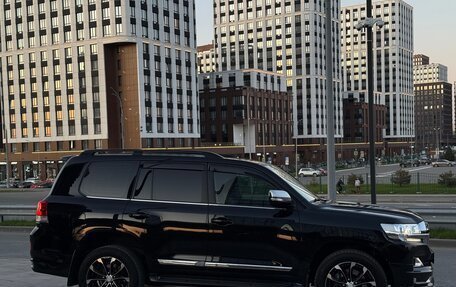 Toyota Land Cruiser 200, 2017 год, 6 700 000 рублей, 7 фотография