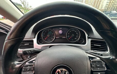 Volkswagen Touareg III, 2012 год, 2 170 000 рублей, 10 фотография