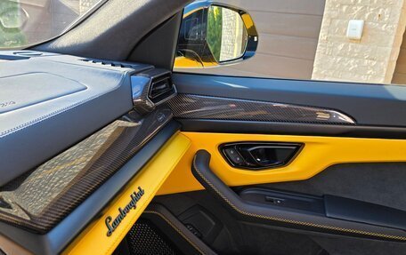 Lamborghini Urus I, 2025 год, 36 500 000 рублей, 23 фотография