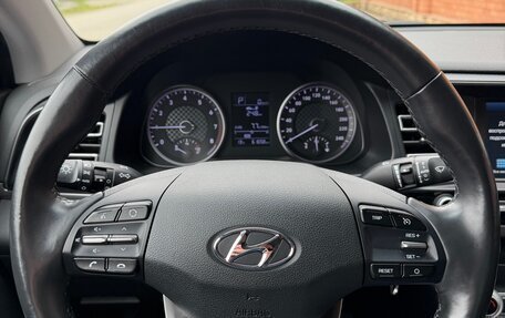 Hyundai Elantra, 2020 год, 1 900 000 рублей, 7 фотография