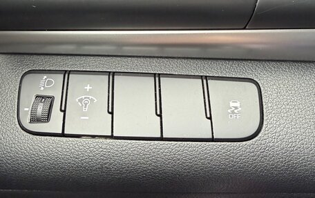 Hyundai Elantra, 2020 год, 1 900 000 рублей, 9 фотография
