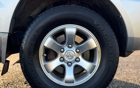 Toyota Land Cruiser Prado 120 рестайлинг, 2006 год, 2 370 000 рублей, 9 фотография
