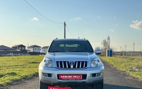 Toyota Land Cruiser Prado 120 рестайлинг, 2006 год, 2 370 000 рублей, 8 фотография