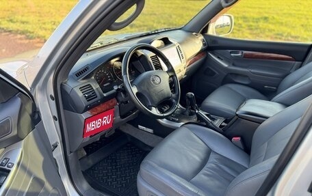 Toyota Land Cruiser Prado 120 рестайлинг, 2006 год, 2 370 000 рублей, 11 фотография