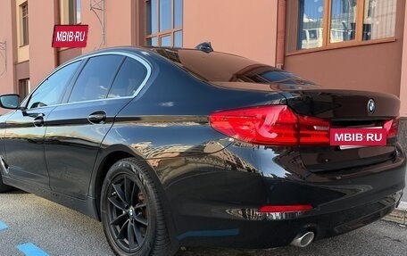 BMW 5 серия, 2018 год, 3 150 000 рублей, 2 фотография